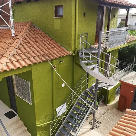 شقة Takis' Attic *