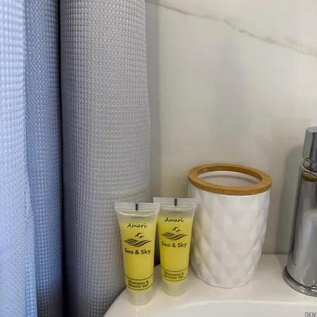 شقة Takis' Attic *