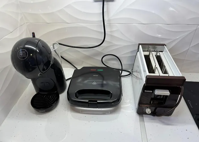 Takis' Attic * Agios Ilias (Elis)