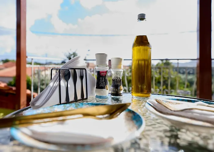 Takis' Attic Appartement *